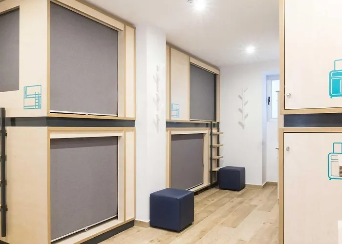 TAKE SURF Hostel Conil